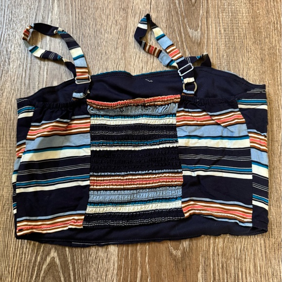 3/$10 Crop Top - Picture 3 of 3